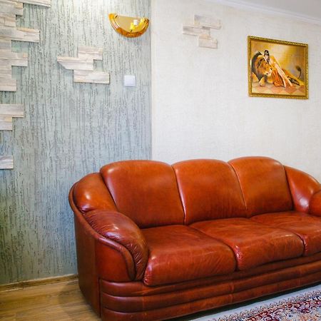 Daily rent flats Apartment Petropavlovsk Exterior photo